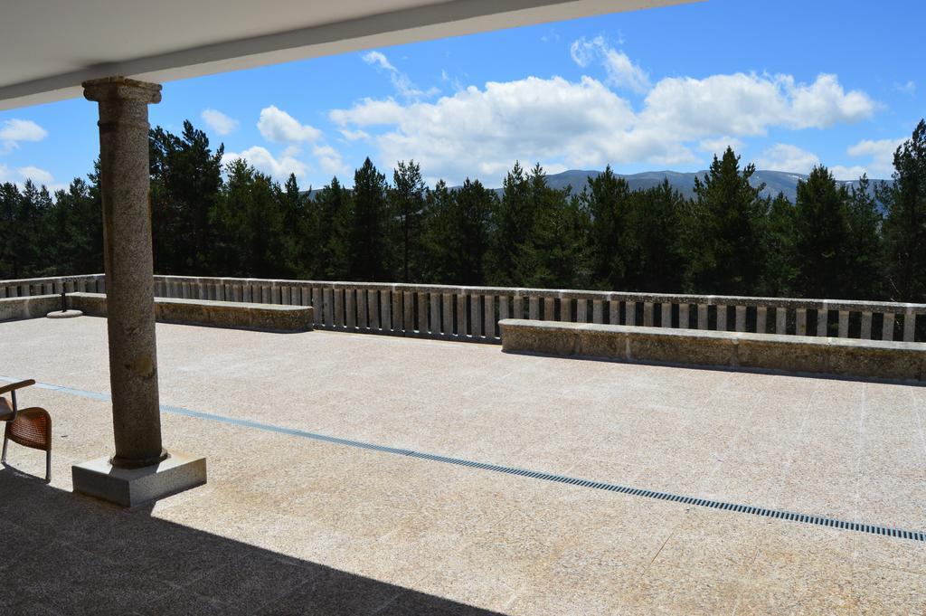 Parador De Gredos Navarredonda de Gredos Exterior photo