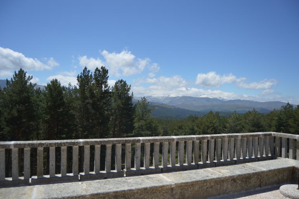 Parador De Gredos Navarredonda de Gredos Exterior photo